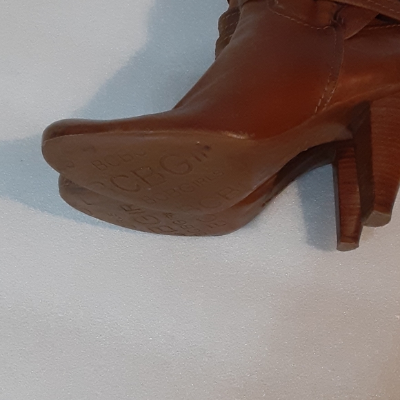 Women's size 9 "BCB Girls" brown leather boots - Picture 10 of 16